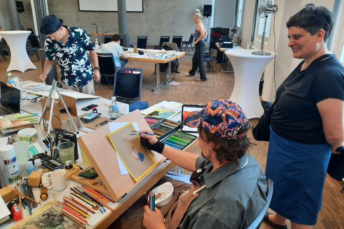 Sommerakademie 2025 mit Kittihawk rechts im Bild